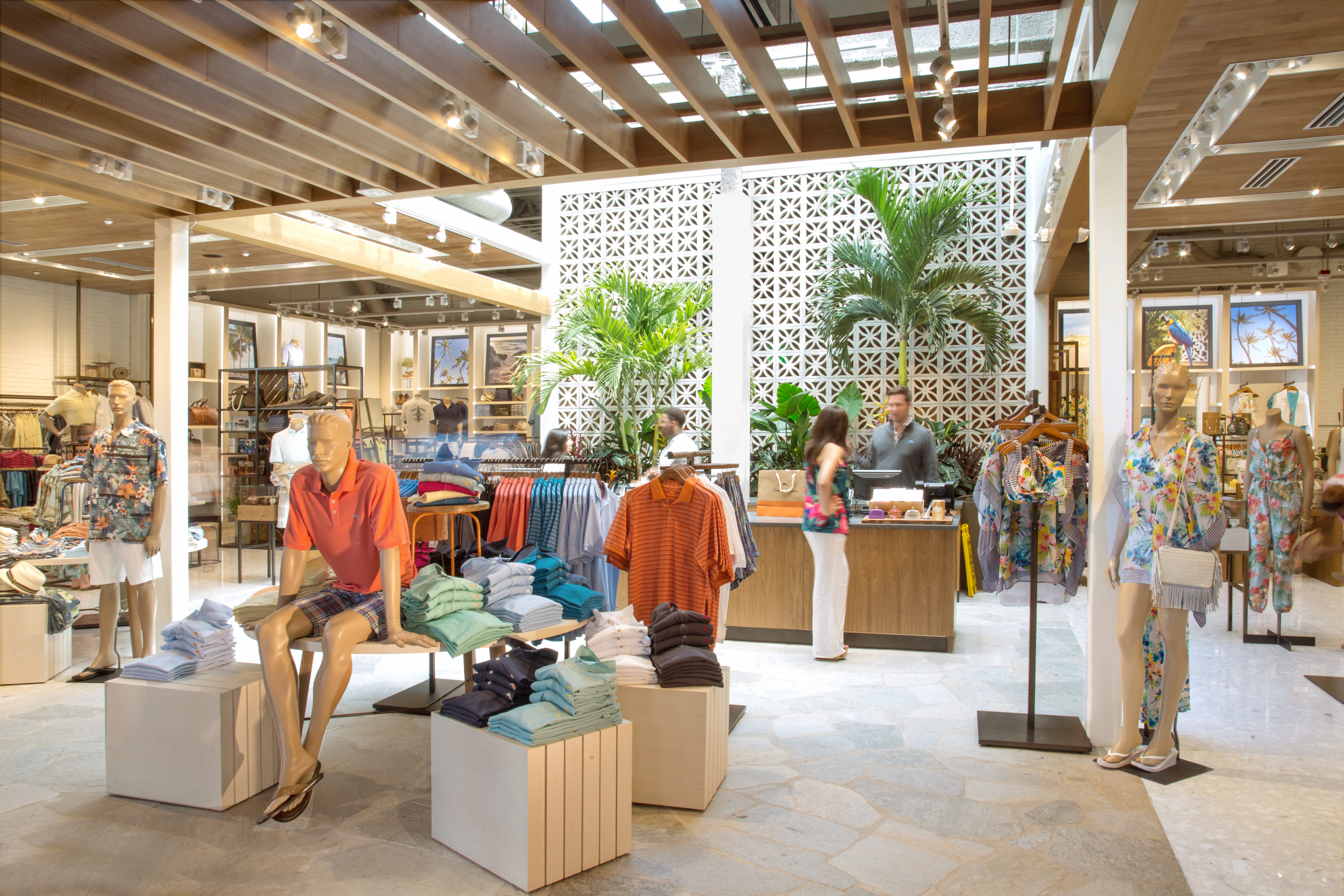 Tommy Bahama Disney Springs by MG2 Photo by Robin Hill (c) HI RES (8) R_edit