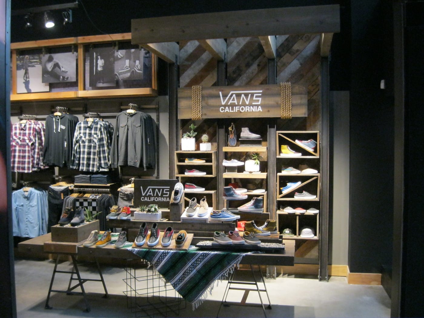 Vans shop web store