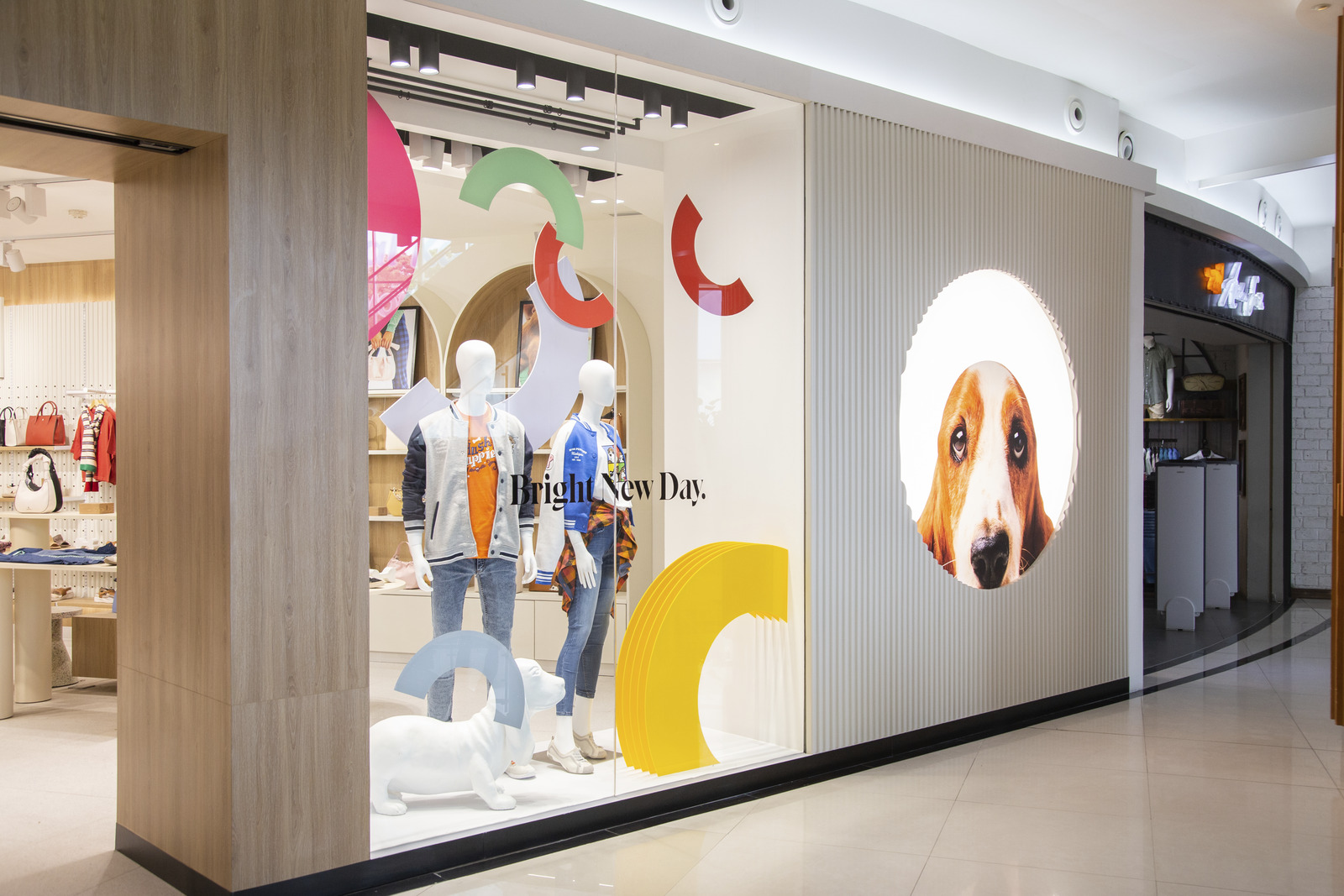 Footwear Retail Store by MG2 for Hush Puppies